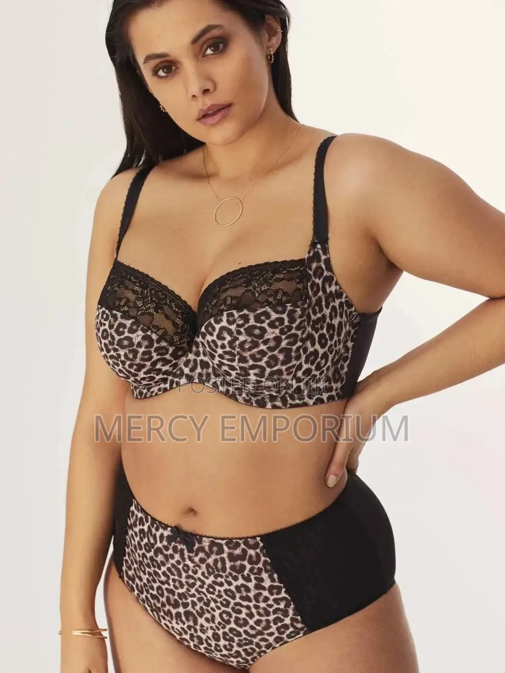 Uk Stock Bra Size 36ff, 42ff, 38ff Non Padded
