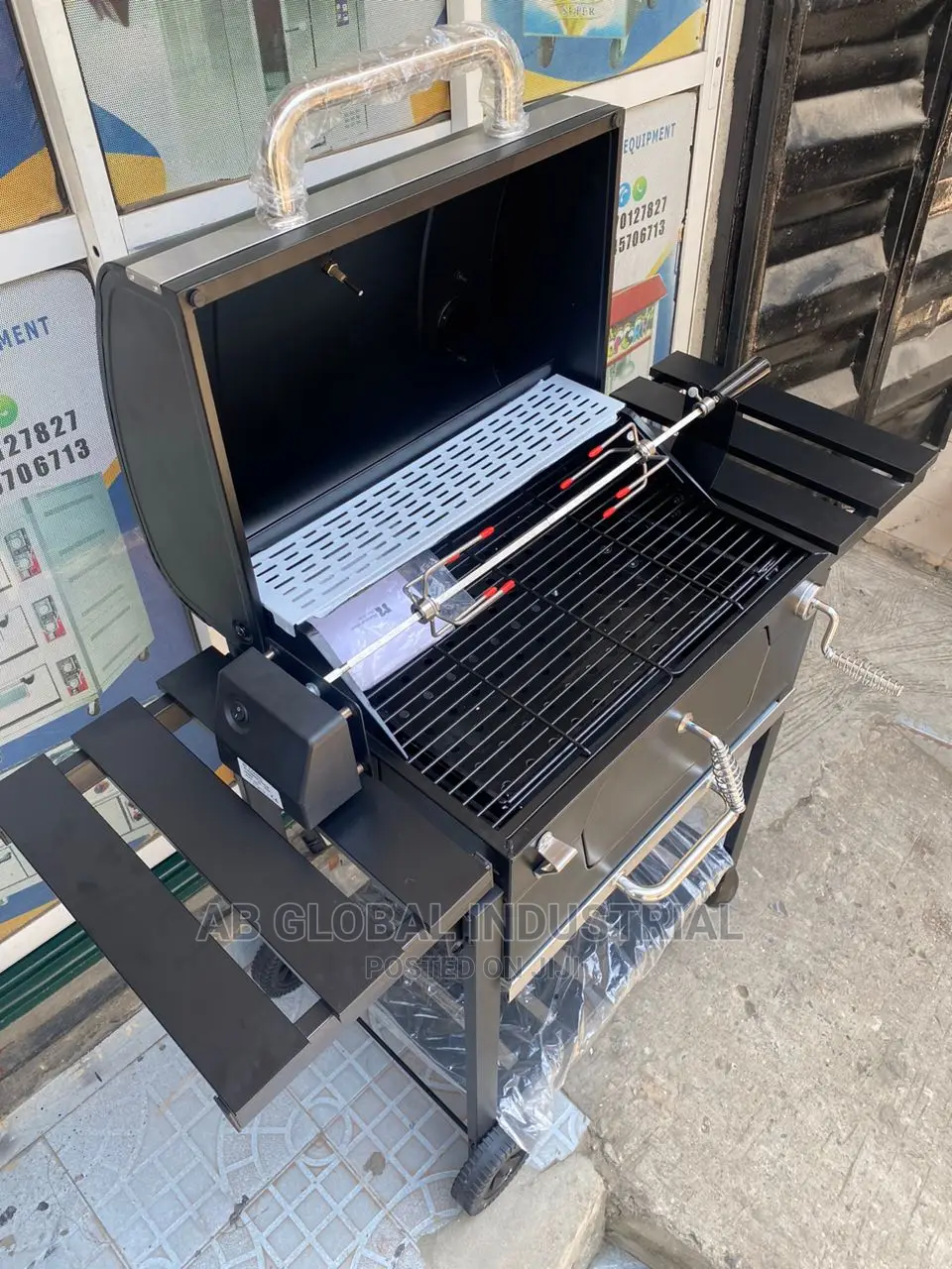 Barbecue Charcoal Grill, With Chicken Roller