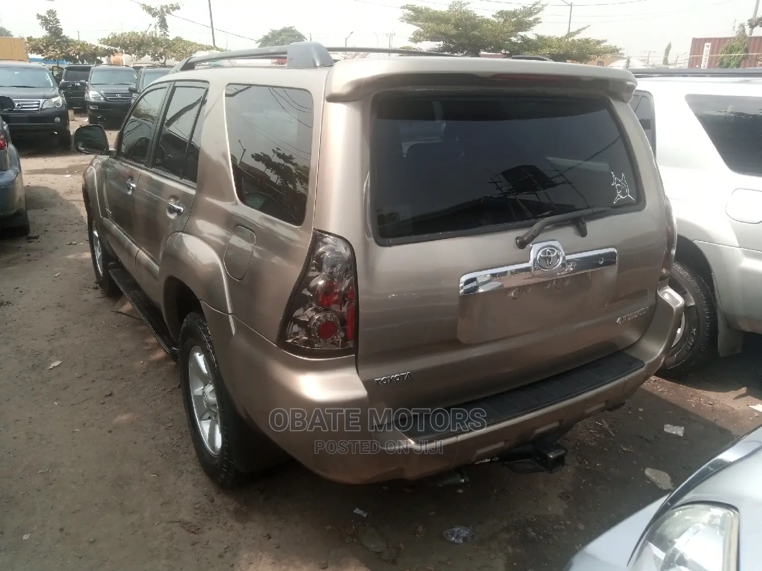 Toyota 4-Runner Limited 2008 Gold