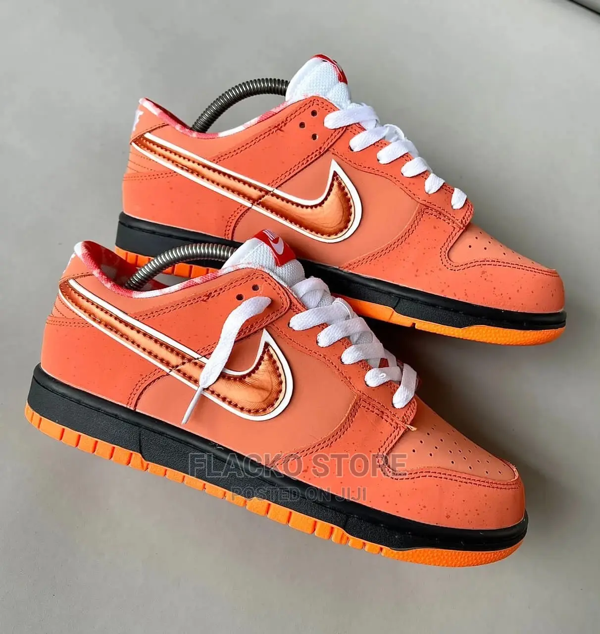 Original Nike Sb Dunk Low X Concept Orange Sneakers