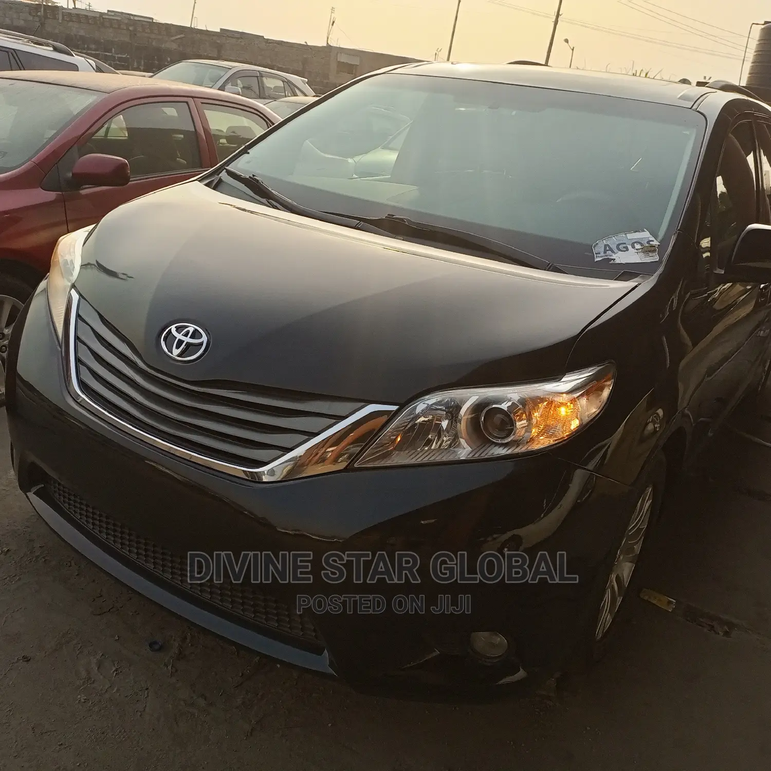 Toyota Sienna 2013 Black