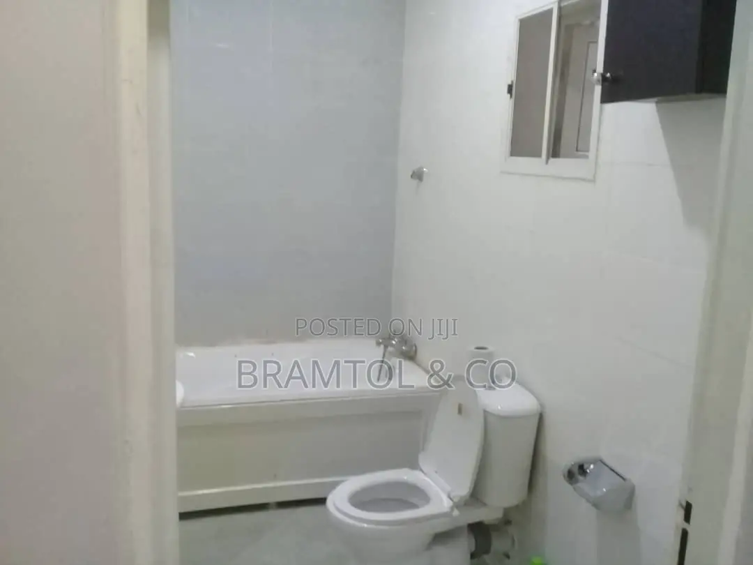 2bdrm Block of Flats in Idu Industrial for rent
