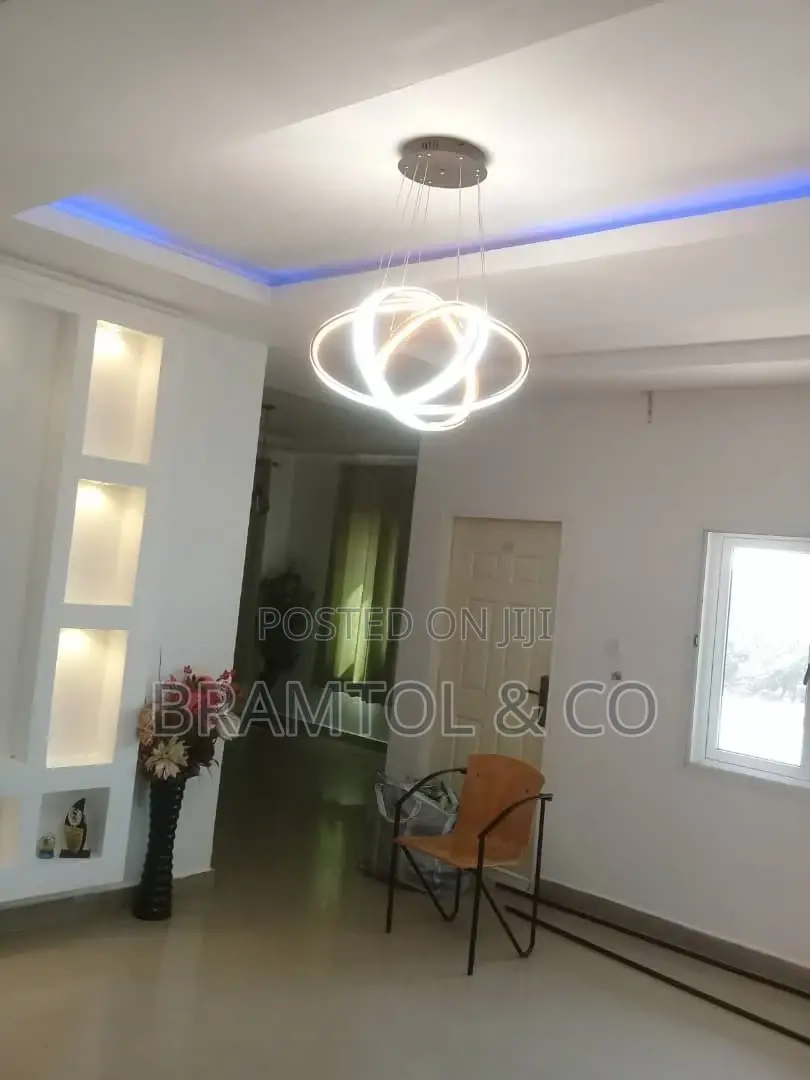 2bdrm Block of Flats in Idu Industrial for rent
