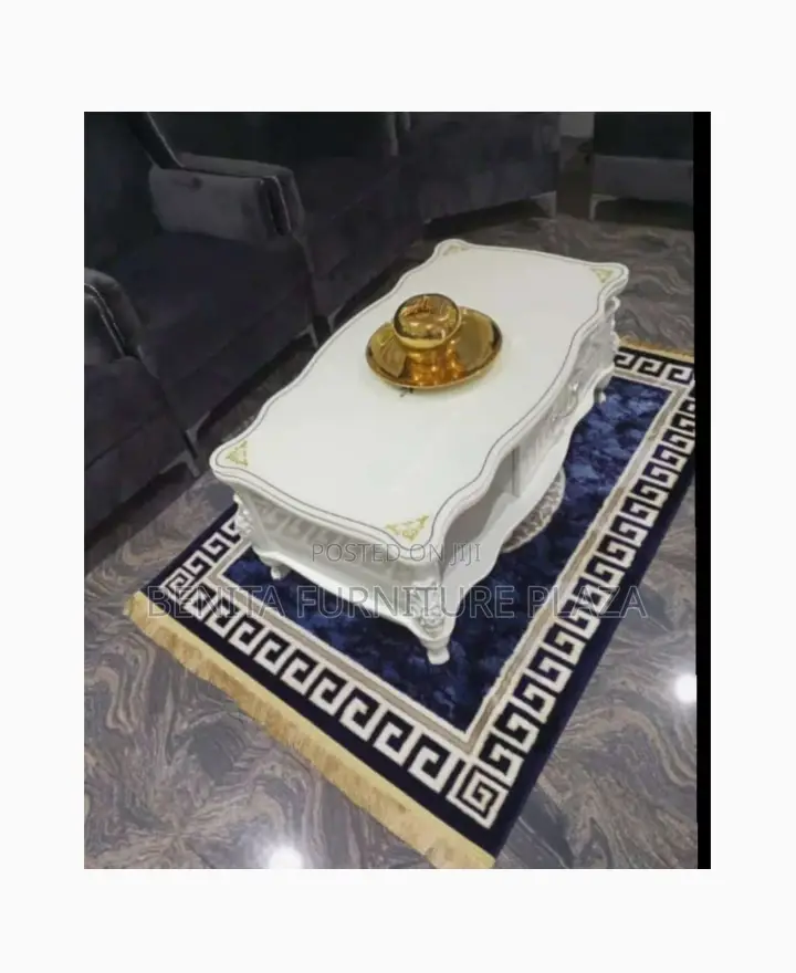 Center Table And Rug For Sale