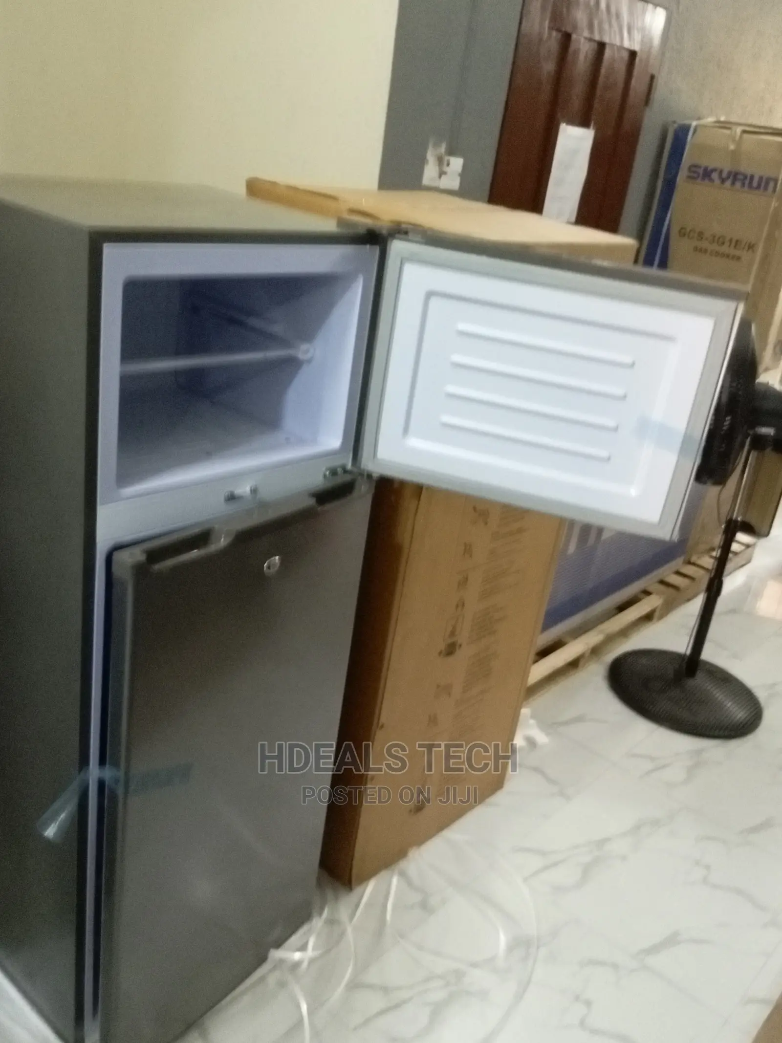 Brand New Lg Standing Double Door Refrigerator. Top Freezer.