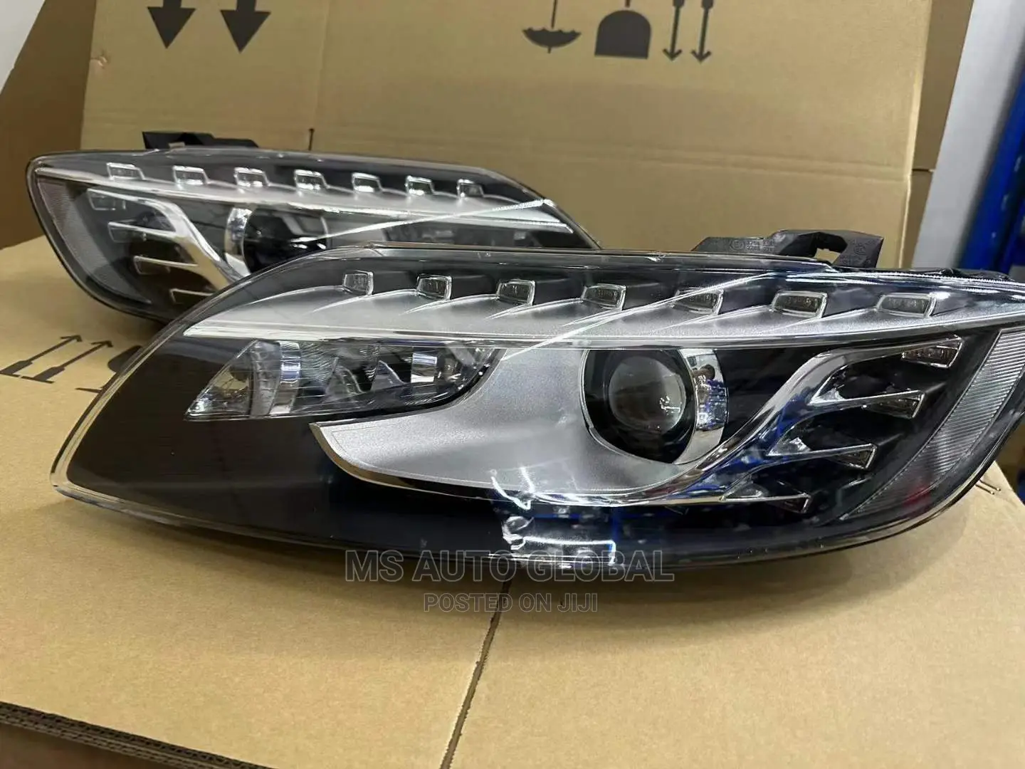 Audi Q7 2013/2014 Headlights