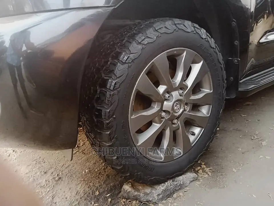 Toyota Sequoia 2015 Black