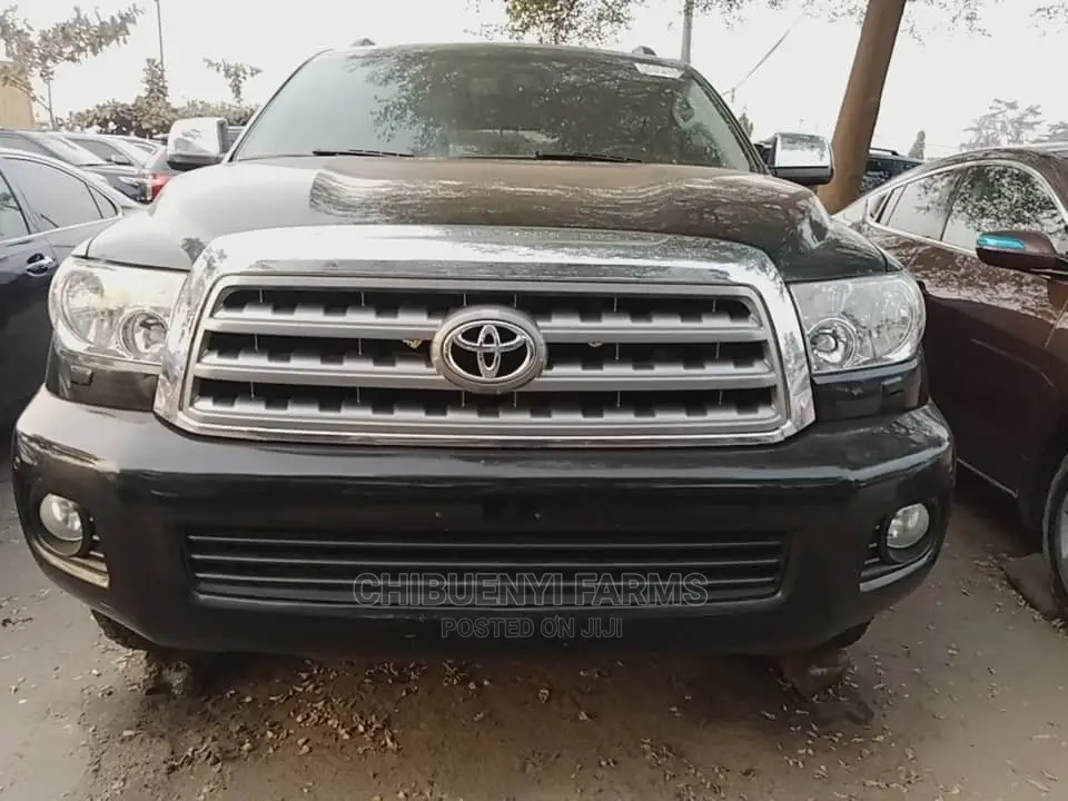 Toyota Sequoia 2015 Black