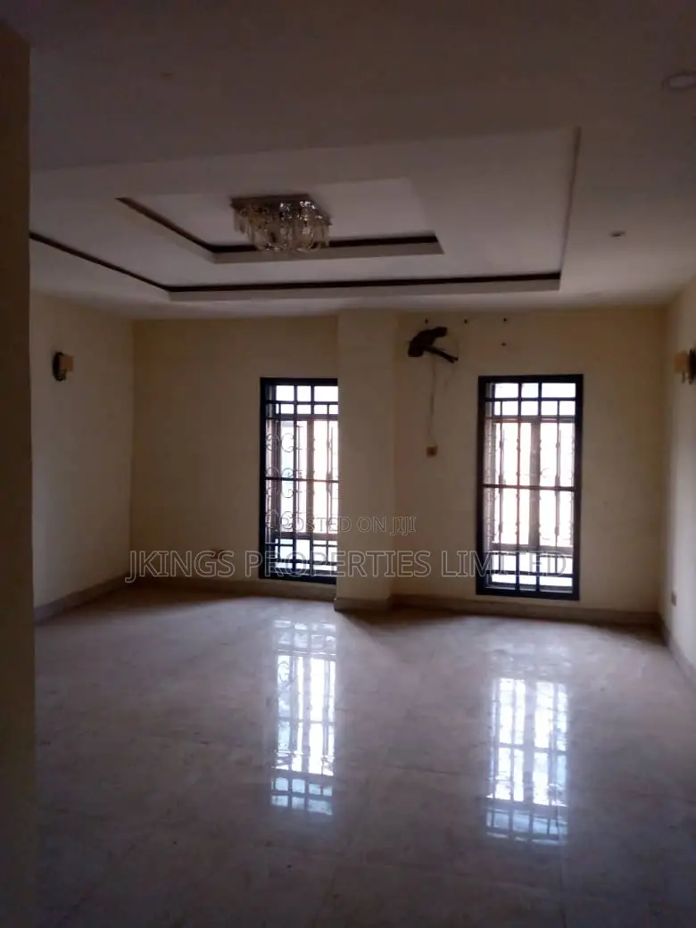 2bdrm Block of Flats in Ebute Metta for rent