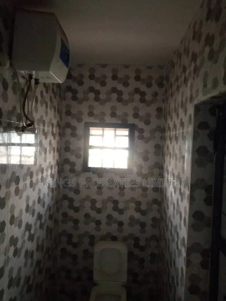 2bdrm Block of Flats in Ebute Metta for rent