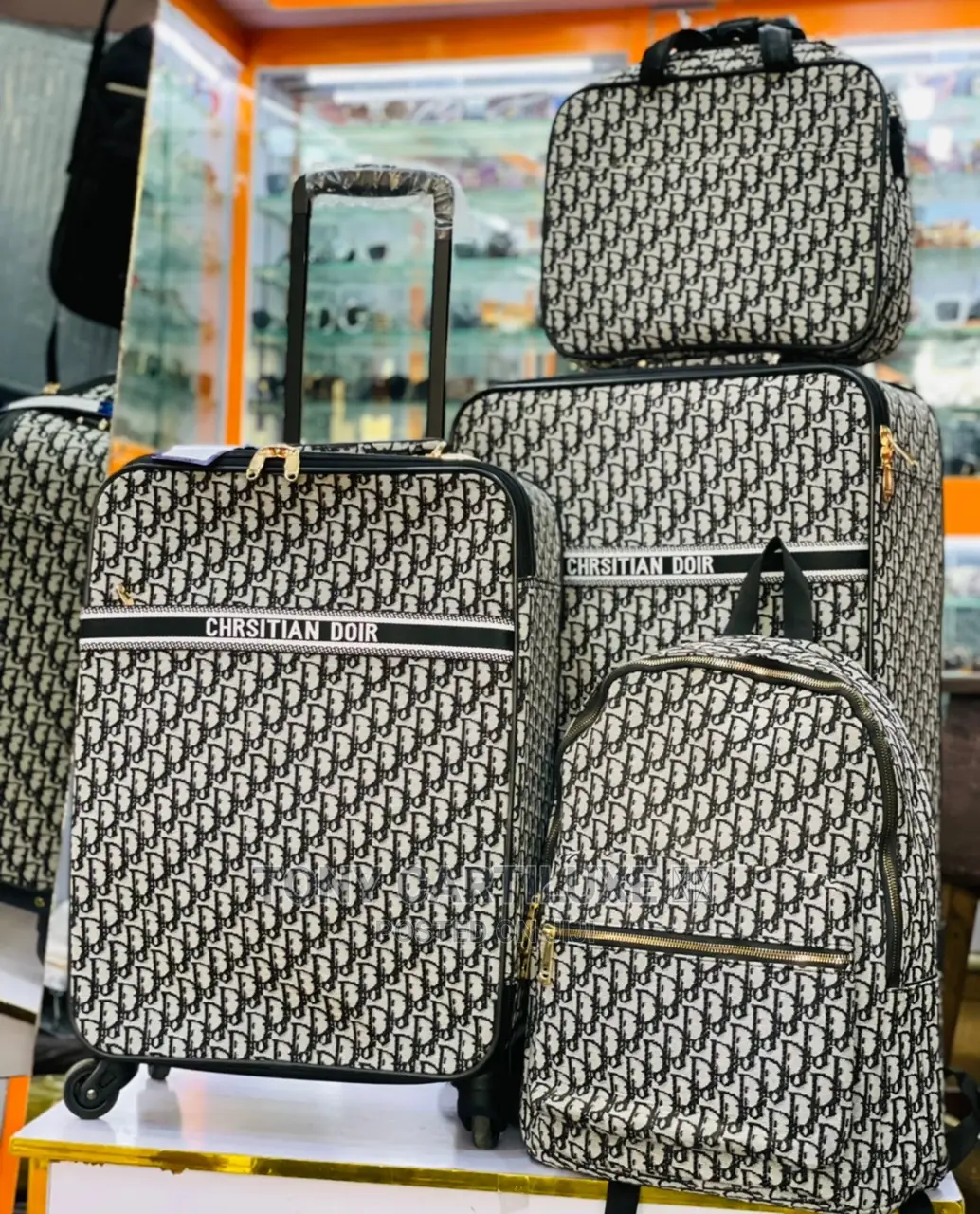High Quality Dior Luggage  Traveling 