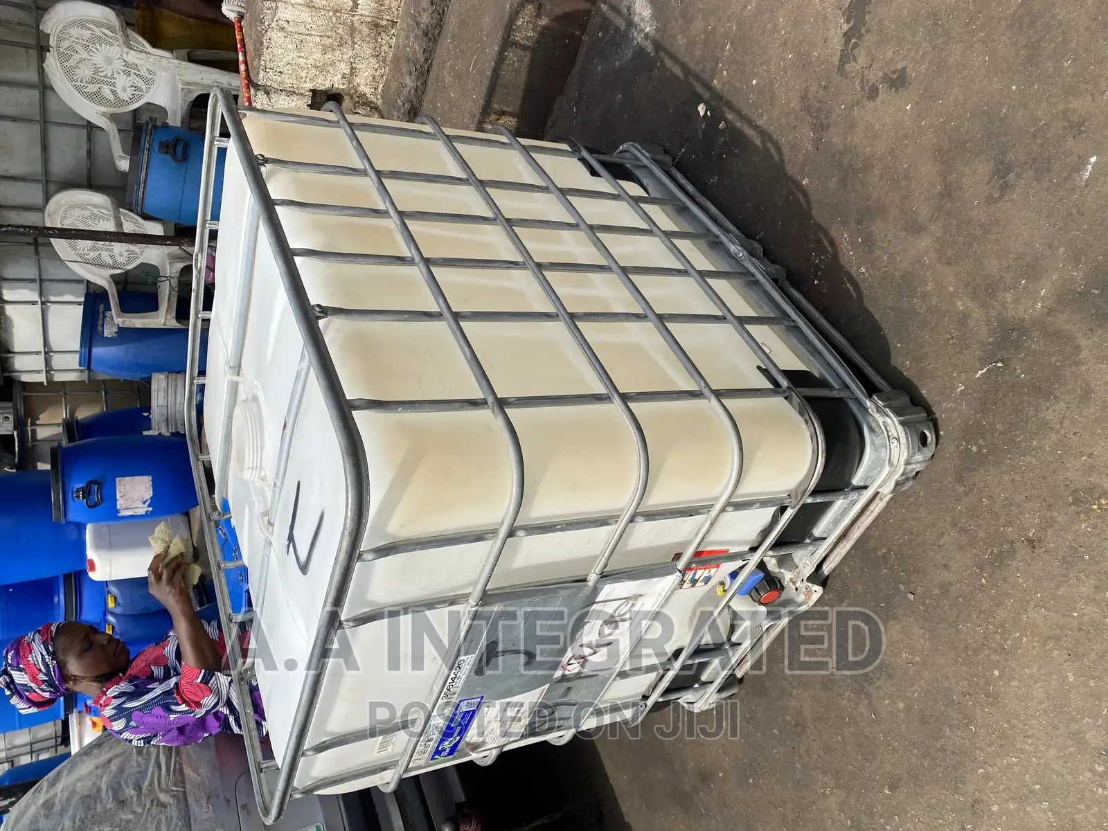 Water Tank 1000L