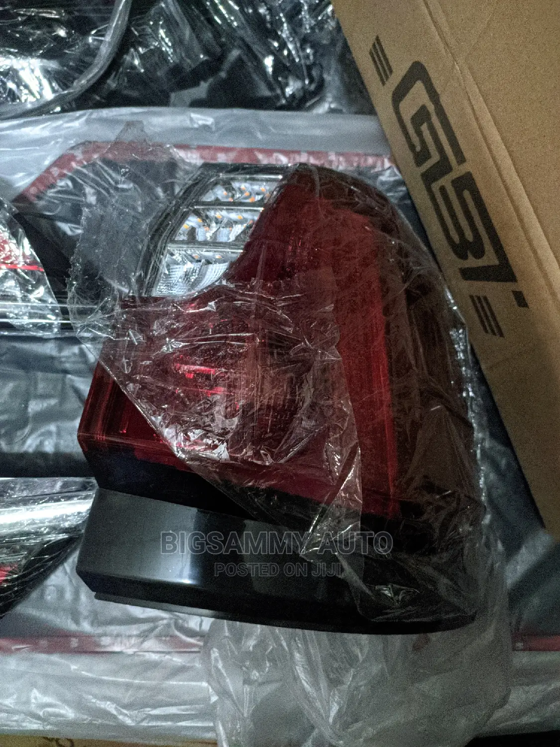 LX 570 2018/2020 Rearlamp / Backlight / Rearlight
