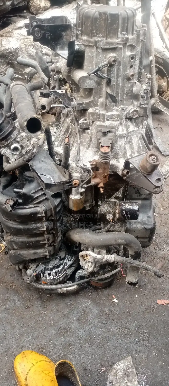 Toyota Corolla 04-07 Engine
