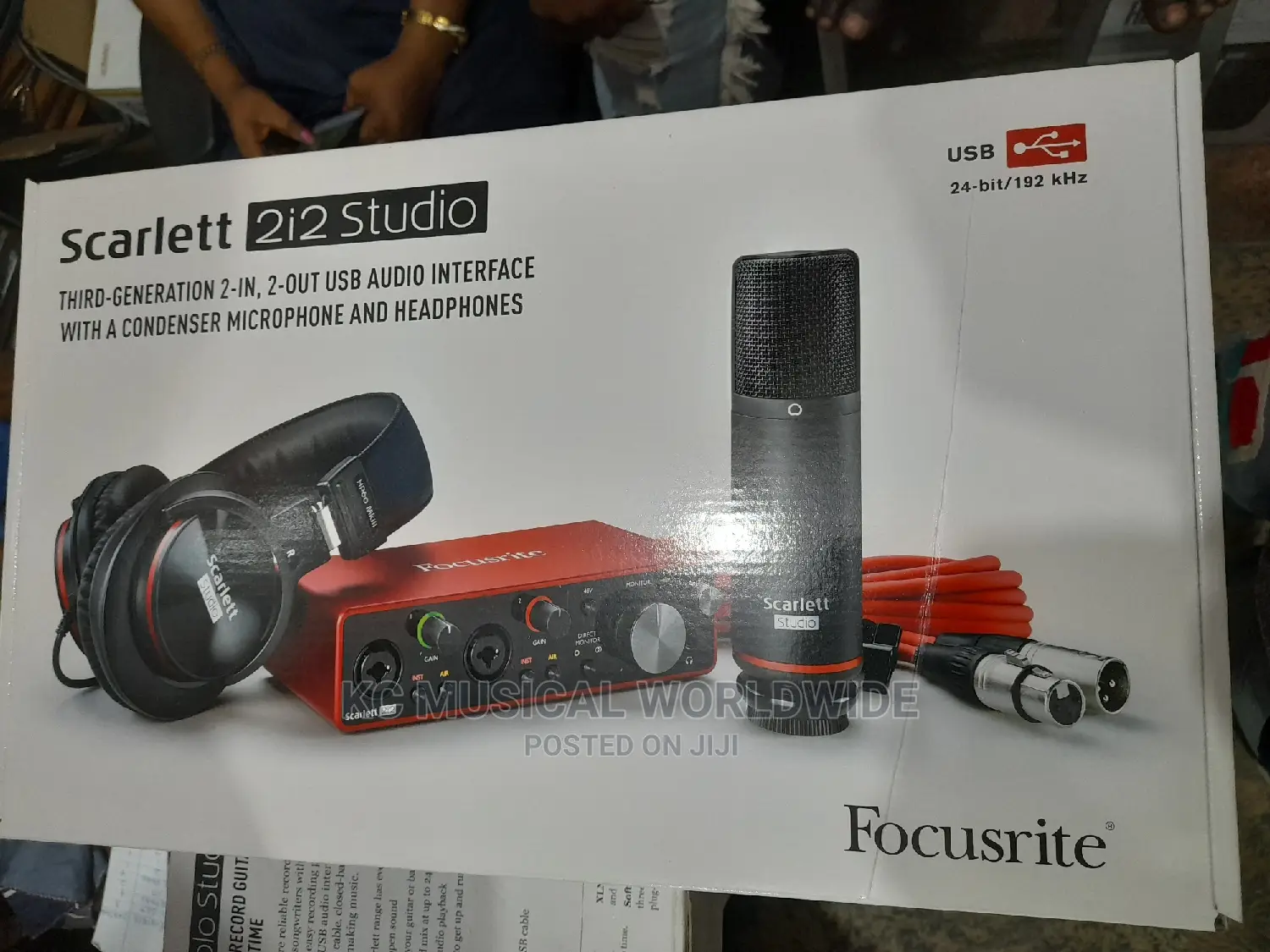 Scarlet 212 Studio