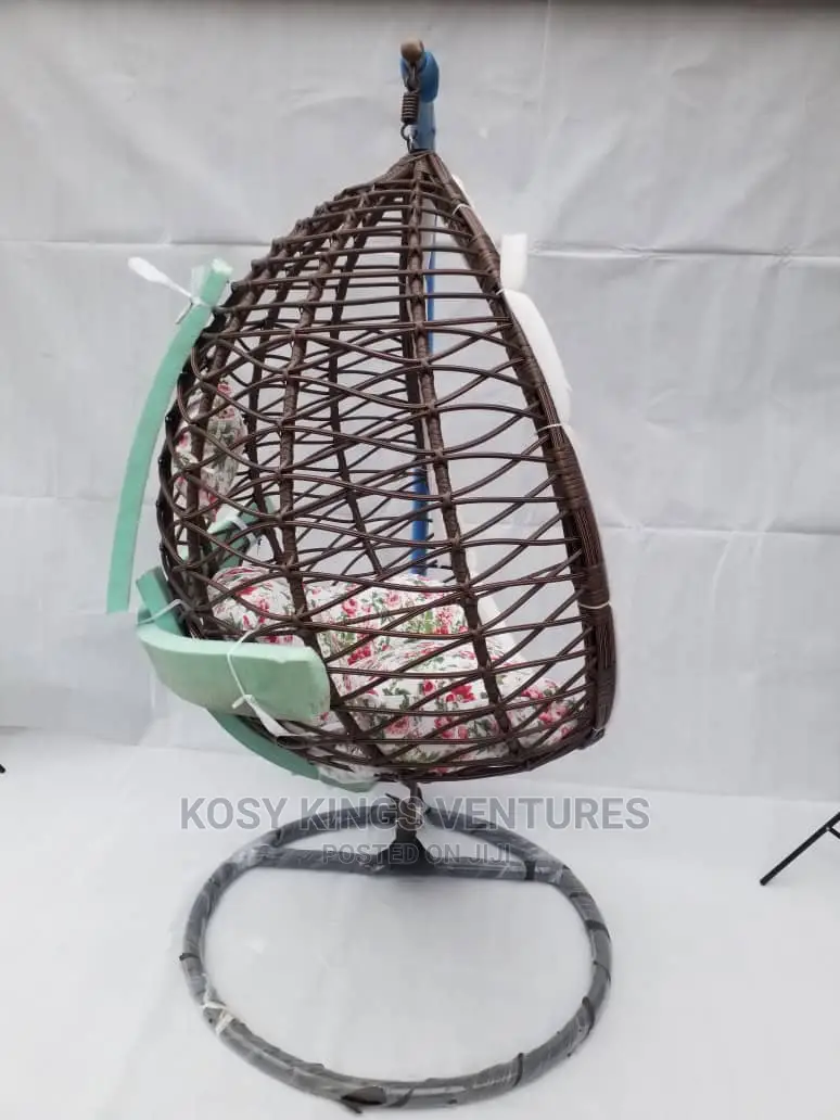 Quality Rattan Made Outdoor/Indoor Hanging Swing Chair.