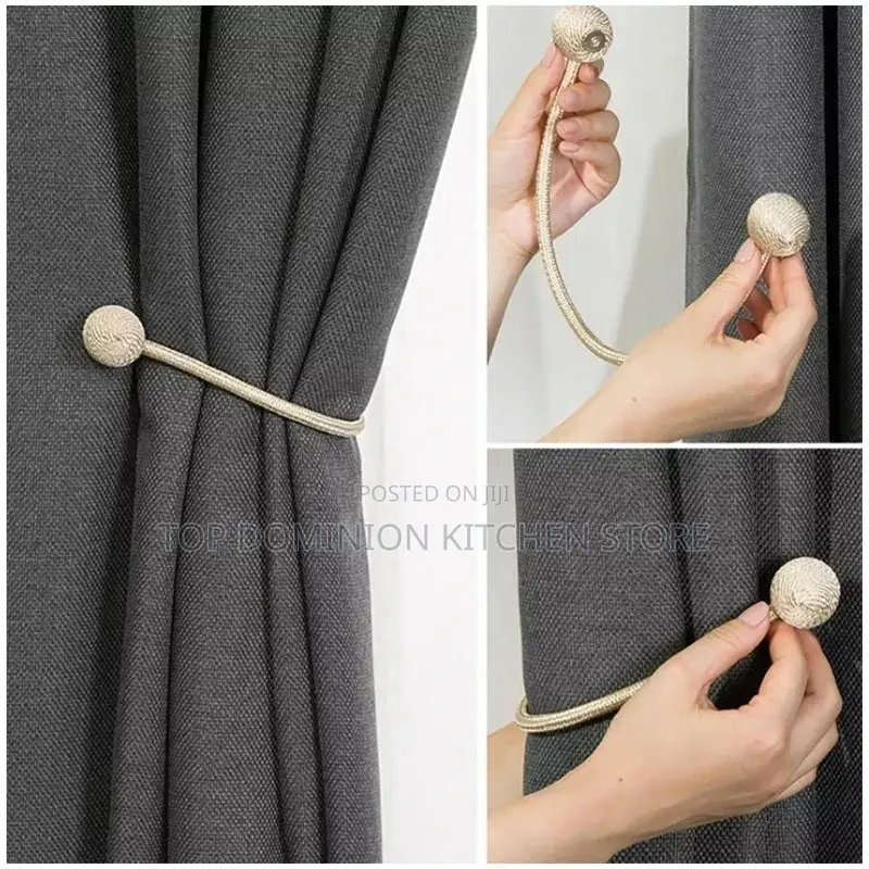 Curtain Holder