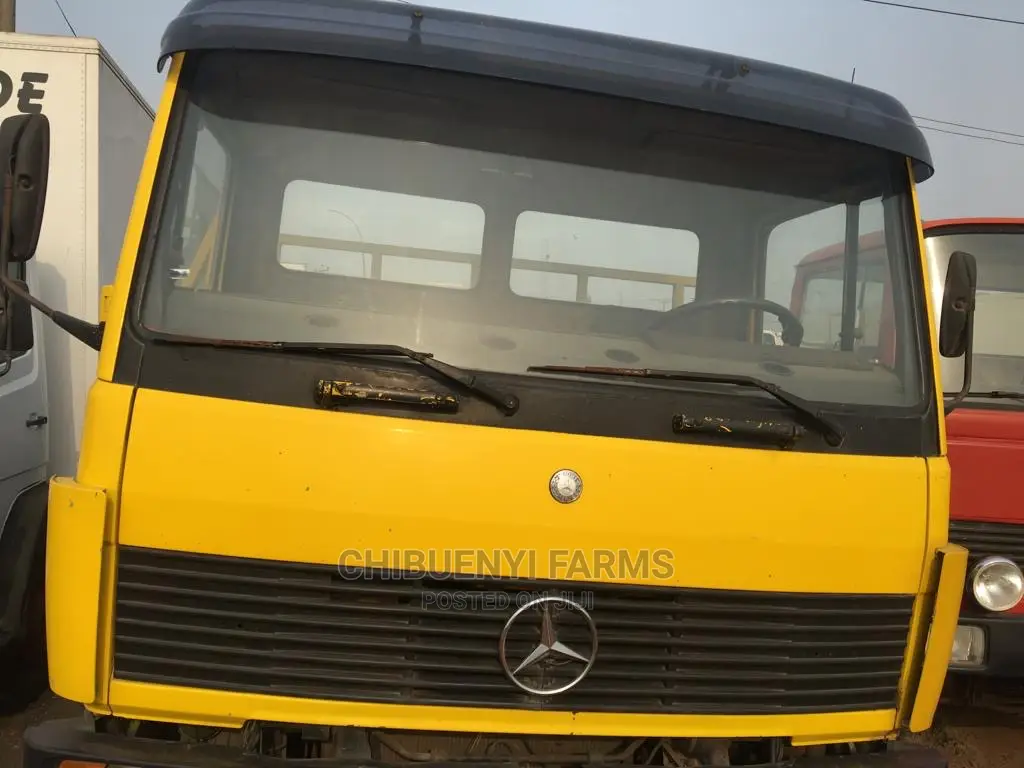 Mercedes 814 Truck