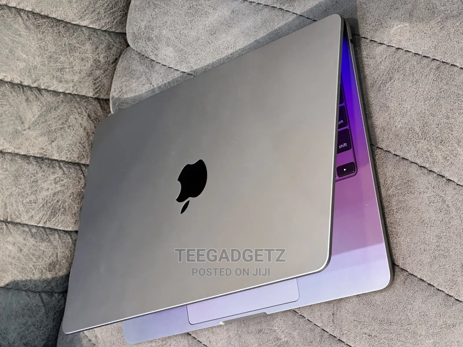 Laptop Apple MacBook Air 2022 M2 8GB Apple M2 SSHD (Hybrid) 256GB