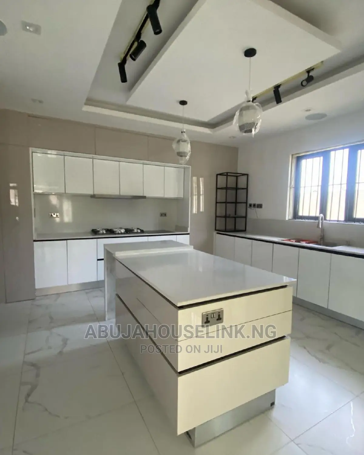 5bdrm Duplex in Asokoro Extension for sale