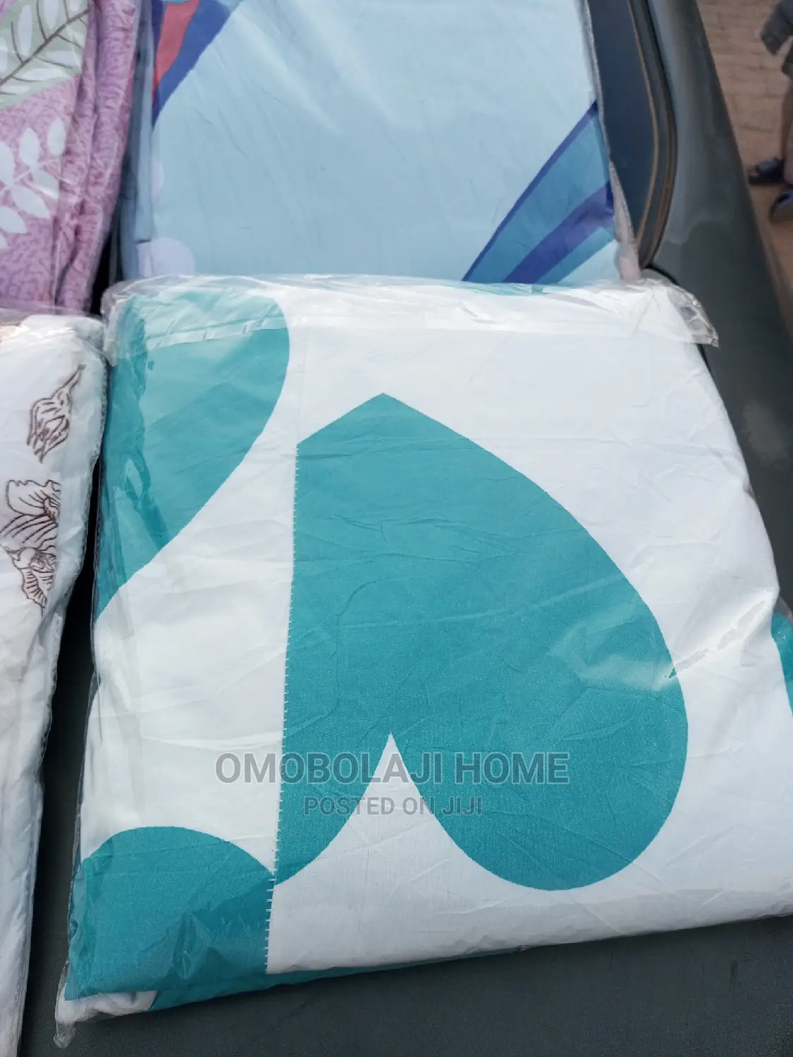 7 by 7 Bed Sheet With Two Pillow Cases