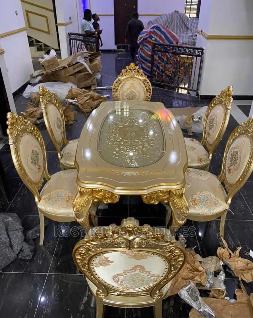 Luxurious Gold Royal Dinning Set