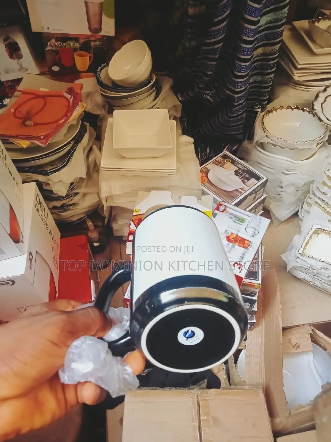 Black and White Coated Tea Mug (36pcs in Carton)