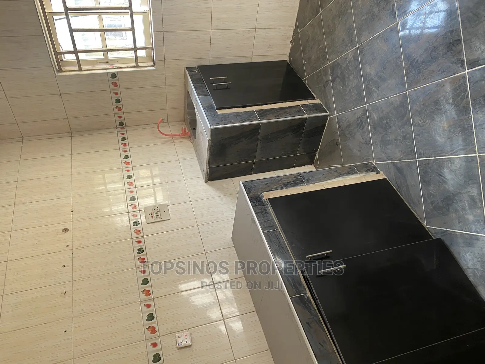 2bdrm Block of Flats in Dawaki for rent