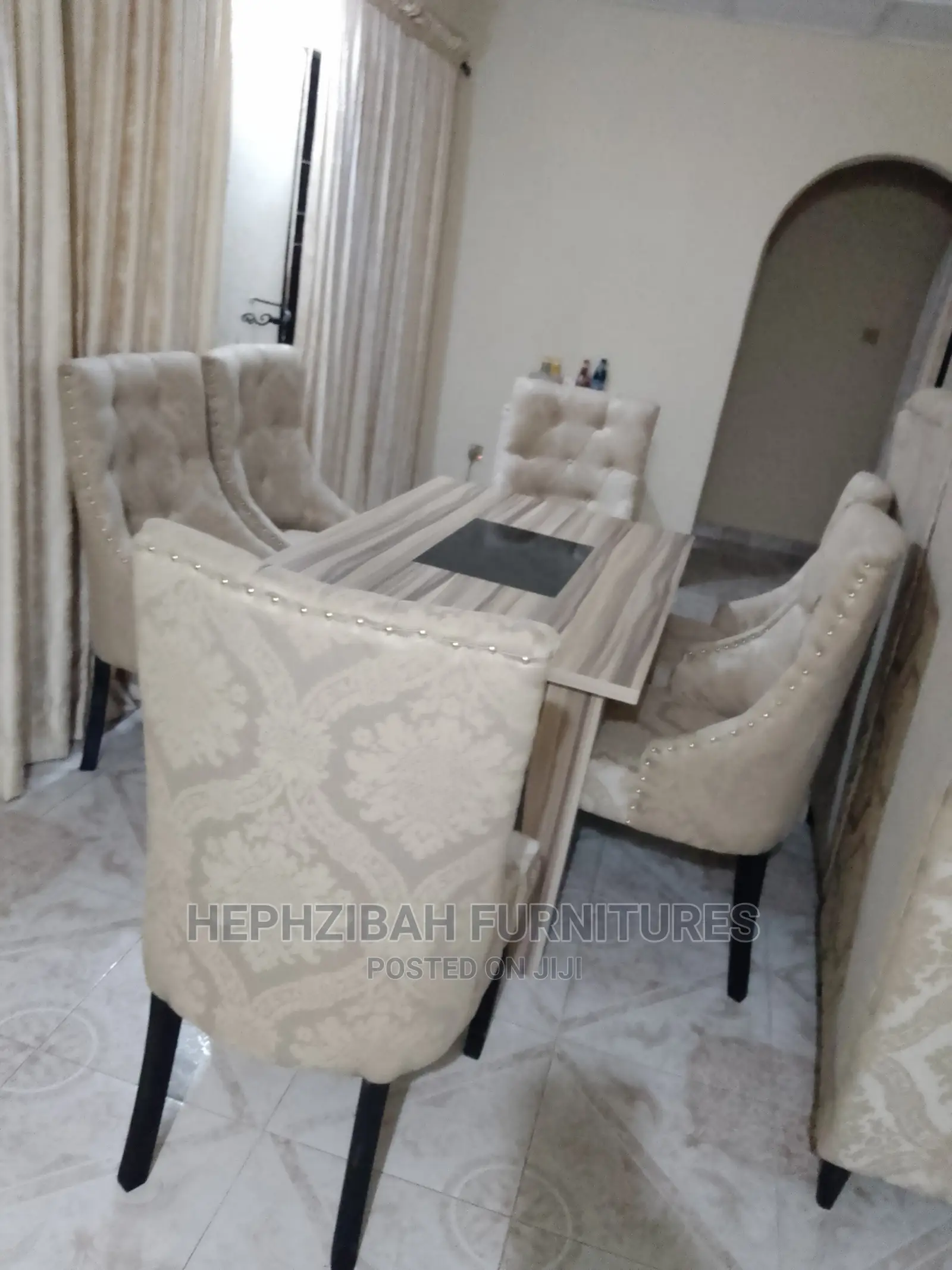 6 Seater Damask Fabric Dining Set