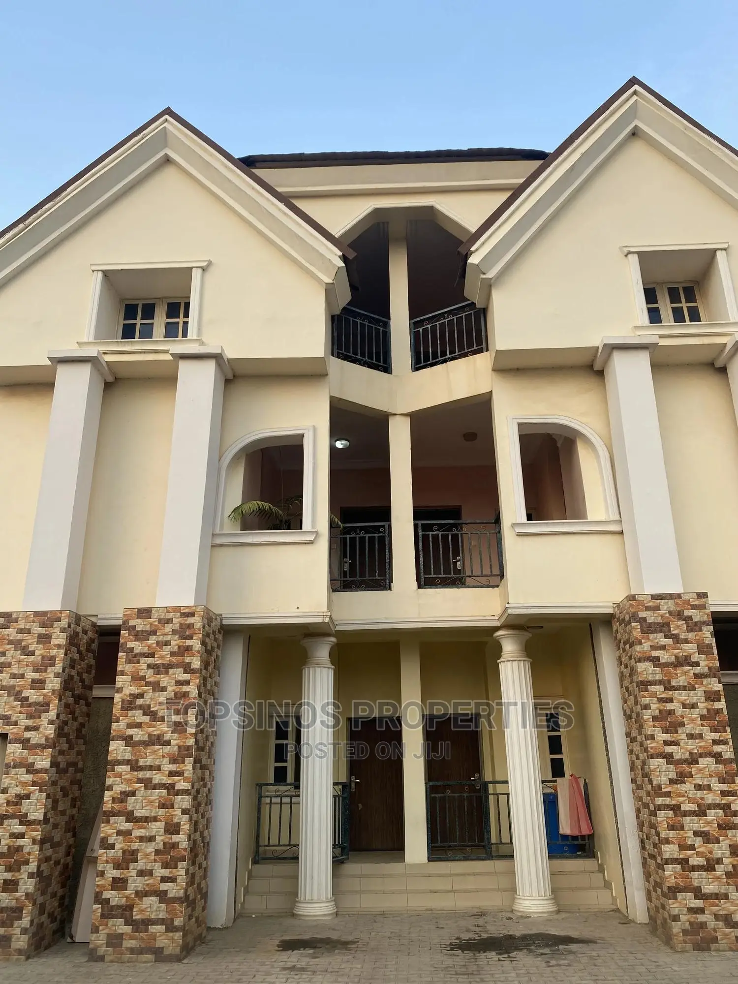 3bdrm Block of Flats in Dawaki for rent