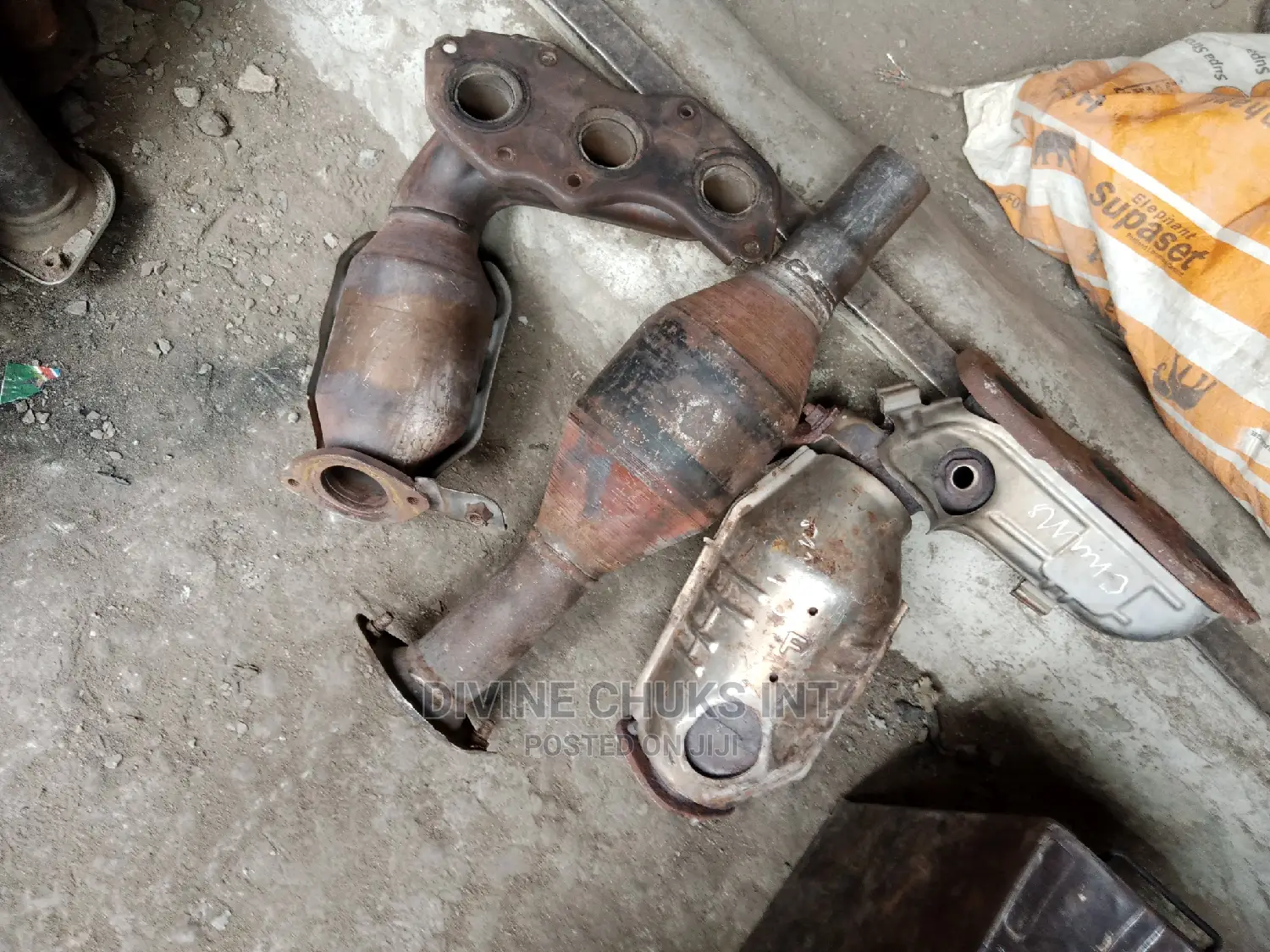 Complete Catalyst for Lexus Rx 350