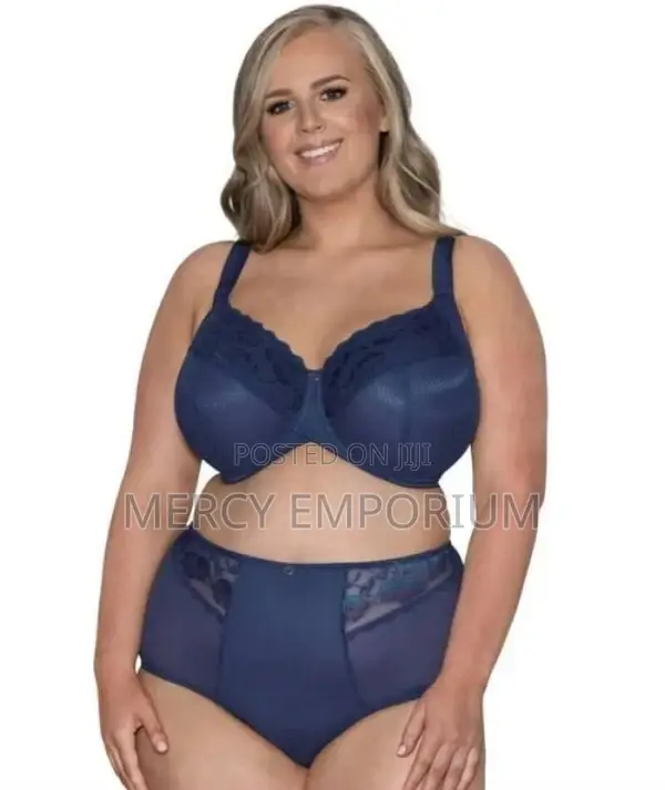 Non Padded Full Burst Bra. Size 46E Bra . Big Burst Bra