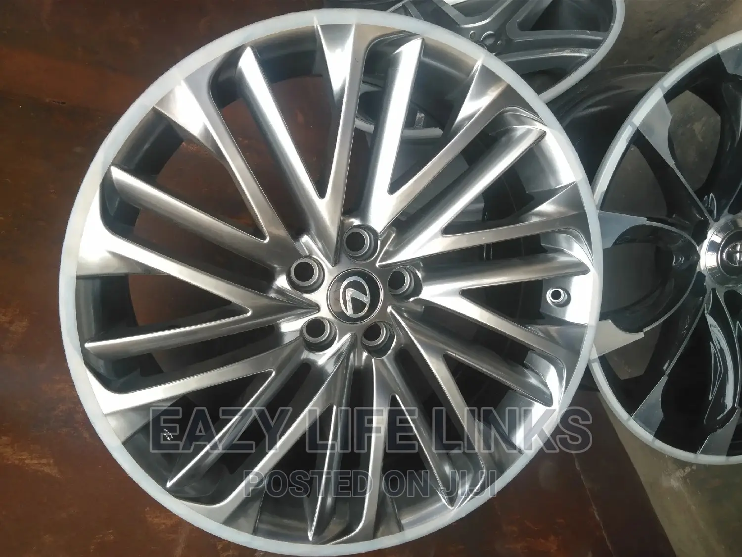 20rim for Lexus