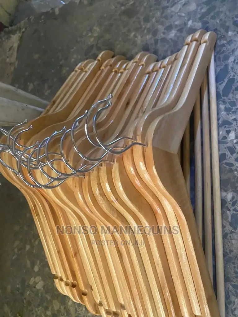 Brand New High Quality Wooden Clothes Hangers