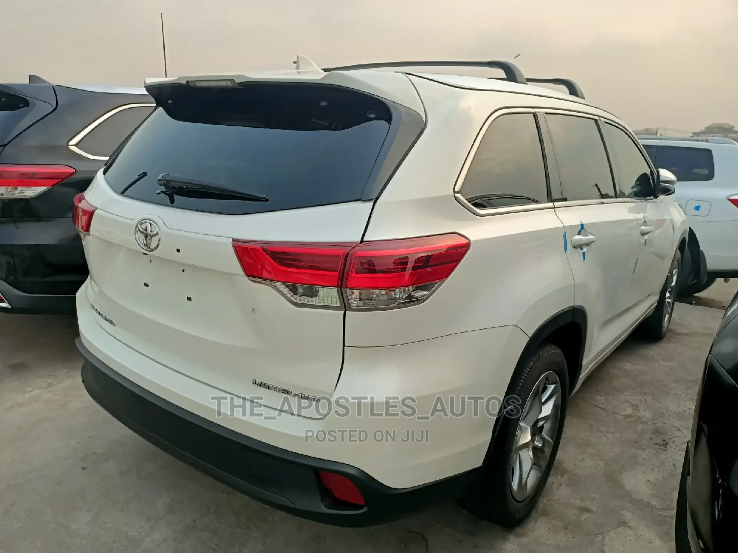 Toyota Highlander Limited 2019 White
