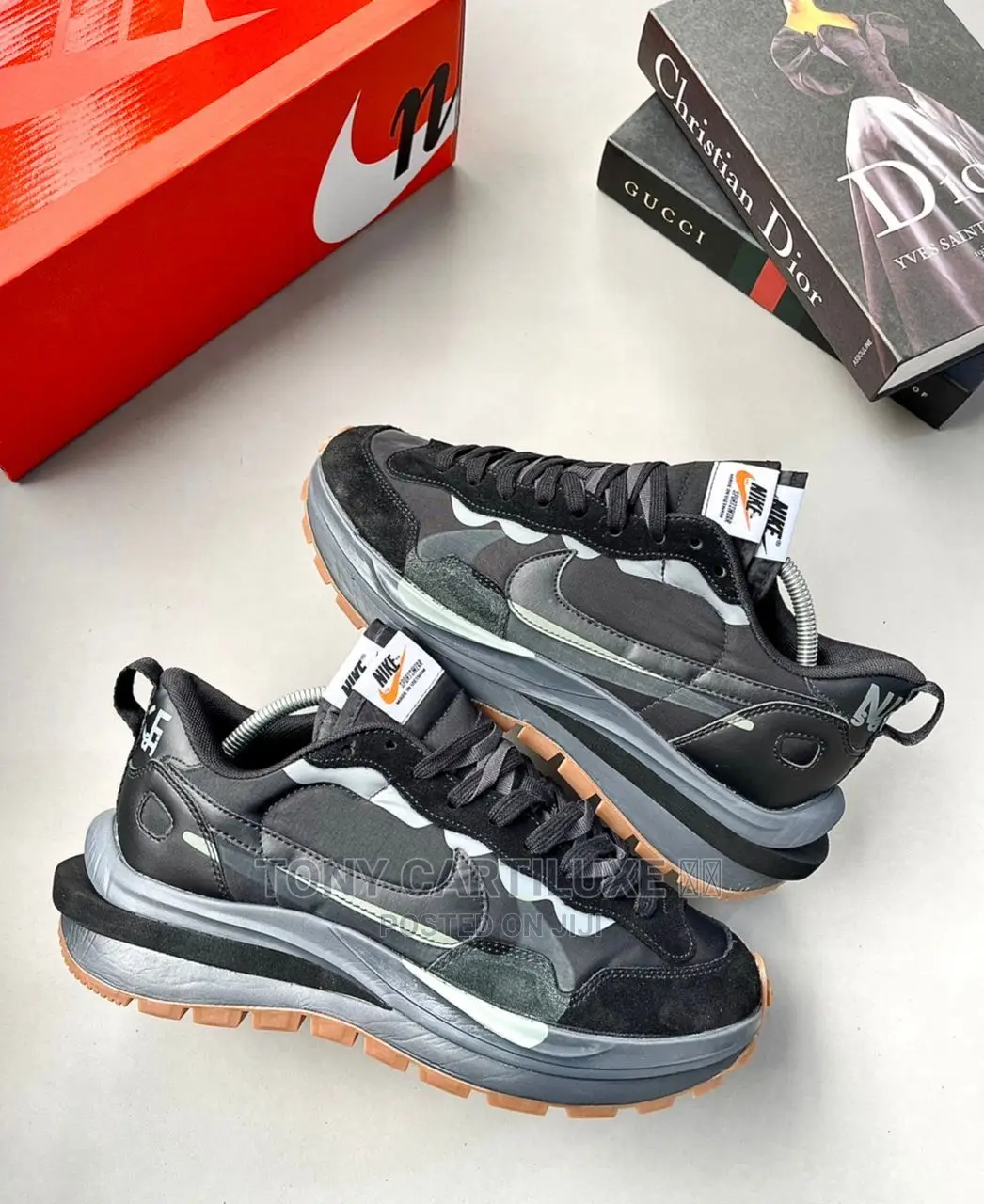Sacai Summer X Nike Vaporwaffle ’Black/Gum’