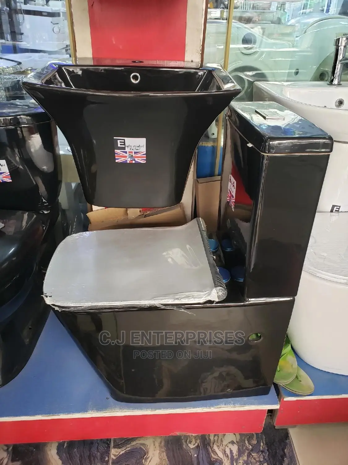 Black Wc With Wall Hung Basin