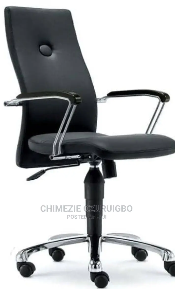 Black Leather Office Swivel Chair