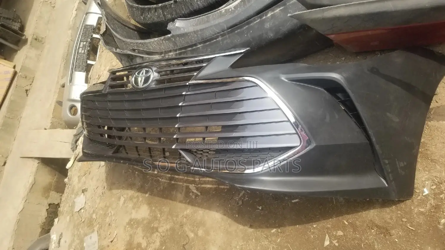 Complete Front Bumper Toyota Avalon 2021