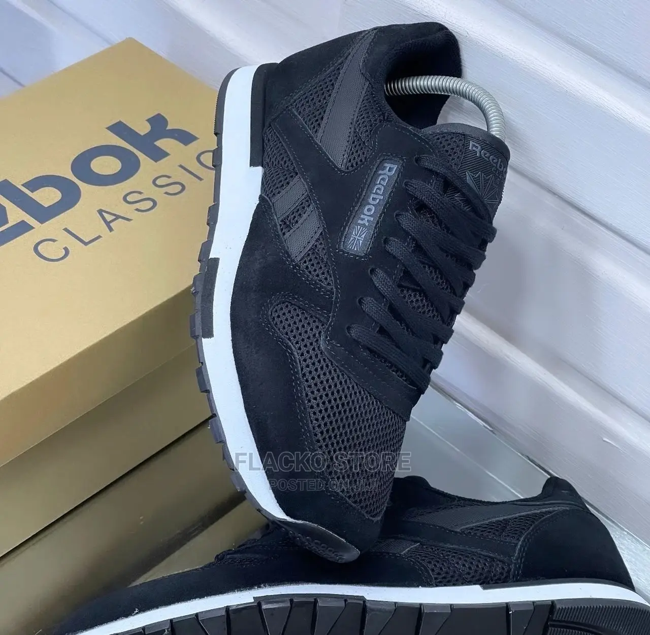 Original Reebok Classic Utility Suede Black Sneakers