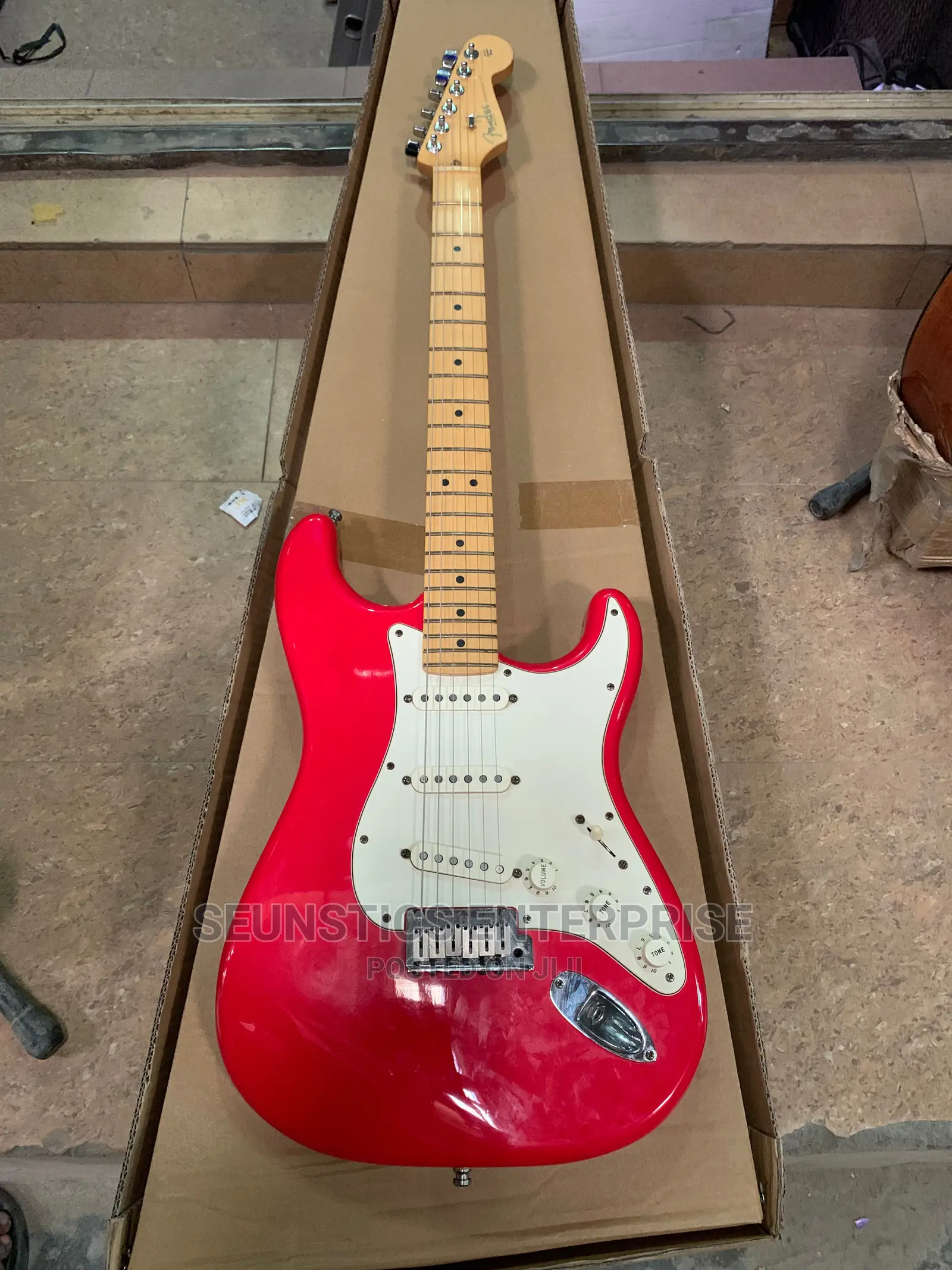 Quality Fender Stratocaster Lead Guitar (USA)