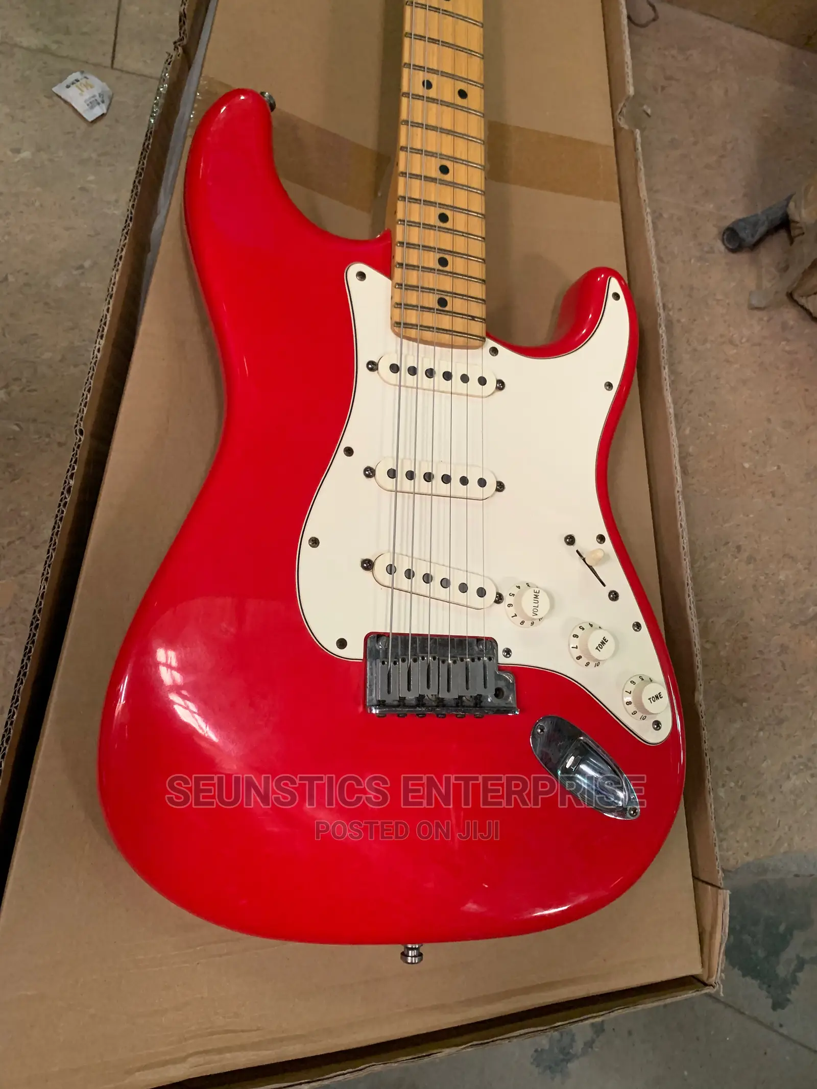 Quality Fender Stratocaster Lead Guitar (USA)