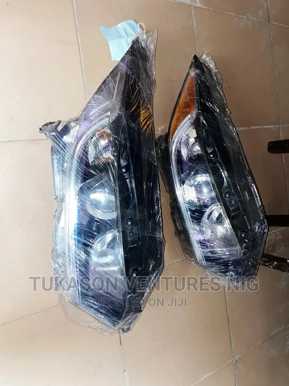 Headlight 2019 Honda HR-V