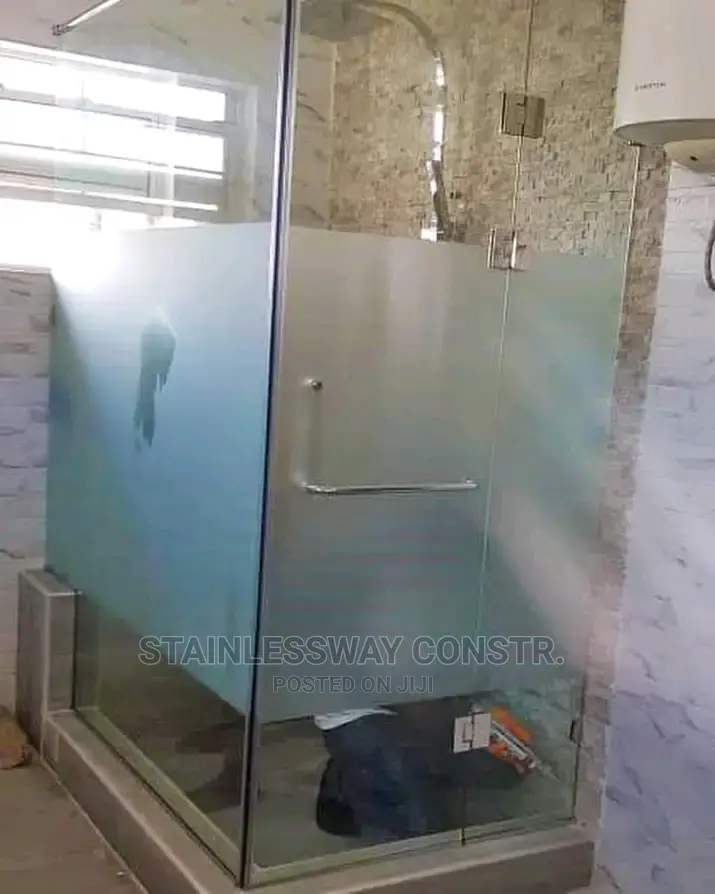 Shower Cubicle Pal