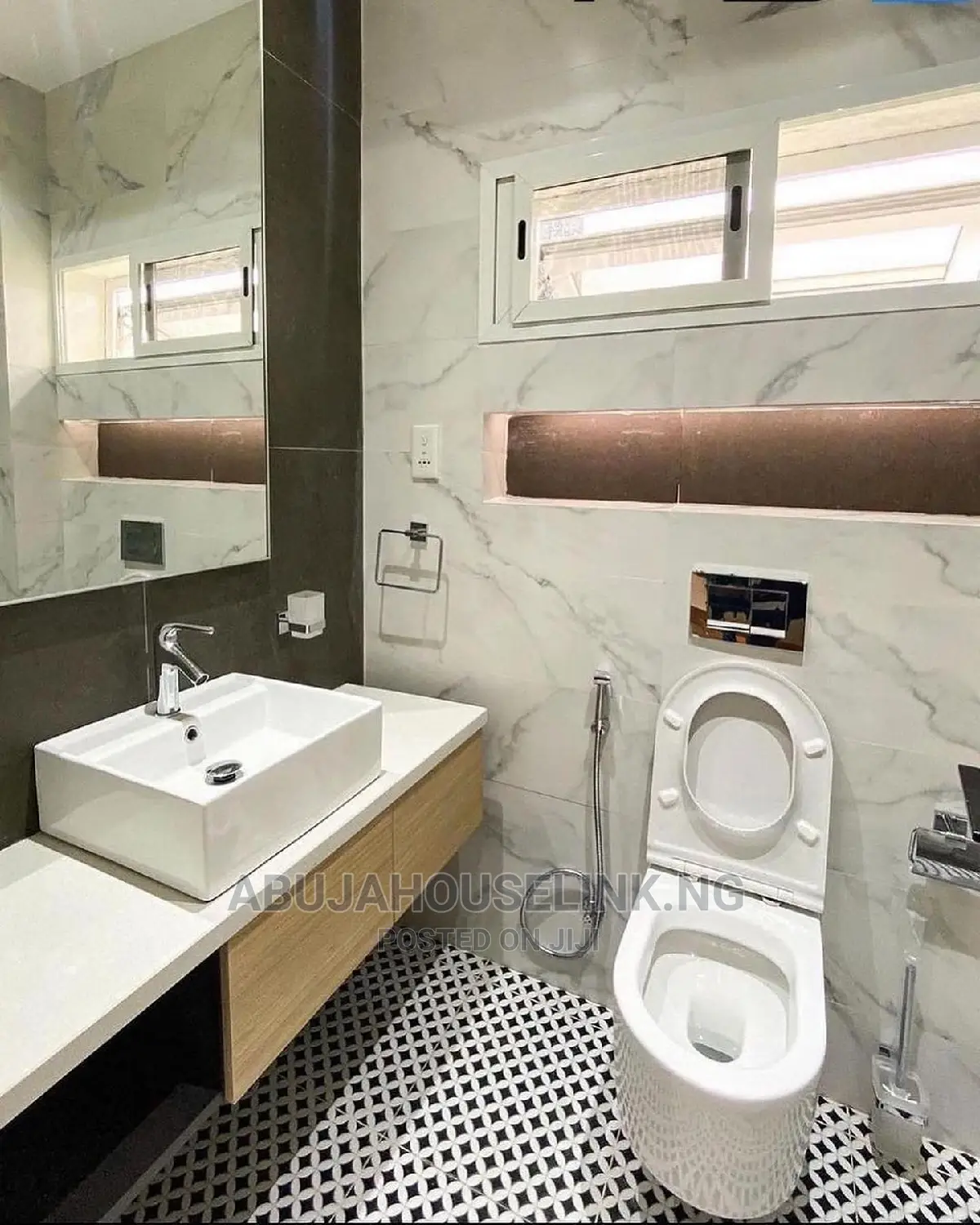7bdrm Duplex in Bilaad Estate, Jabi for sale