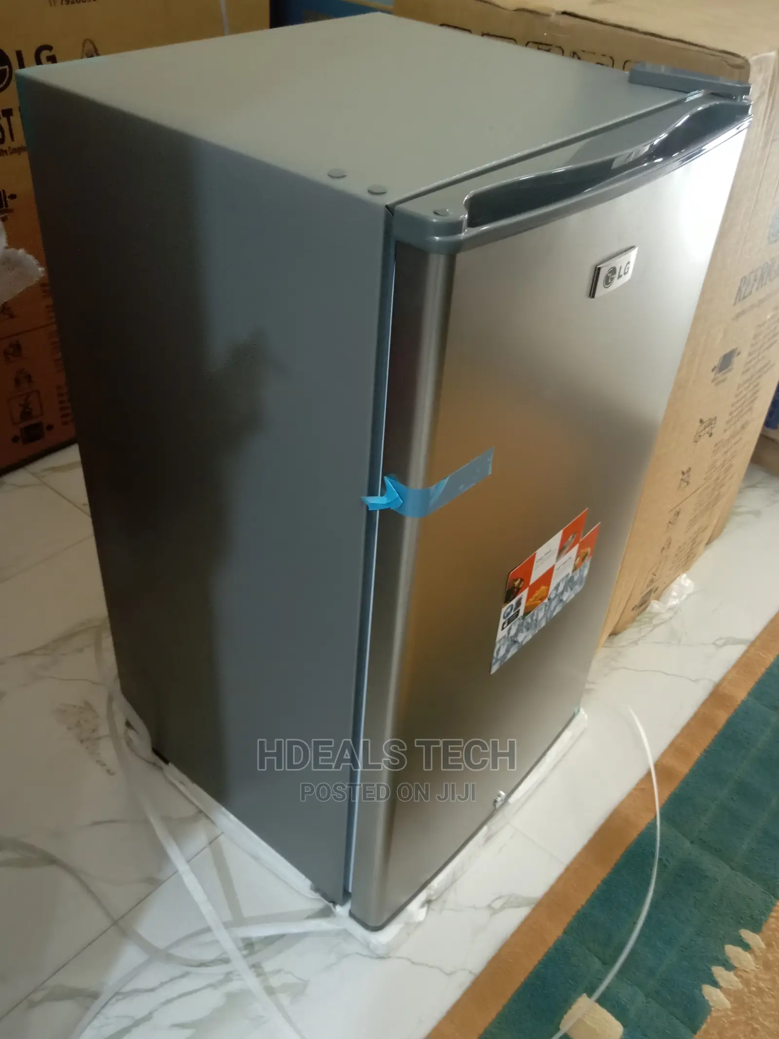 Latest LG Compact Refrigerator, Single Door, GC-131.