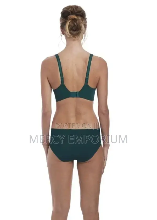 Green Light Padded Bra. Full Cup Bra. Bra Size 38D