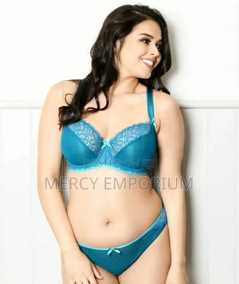 Full Cup Bra, Size 36HH Bra. Non Padded Bra
