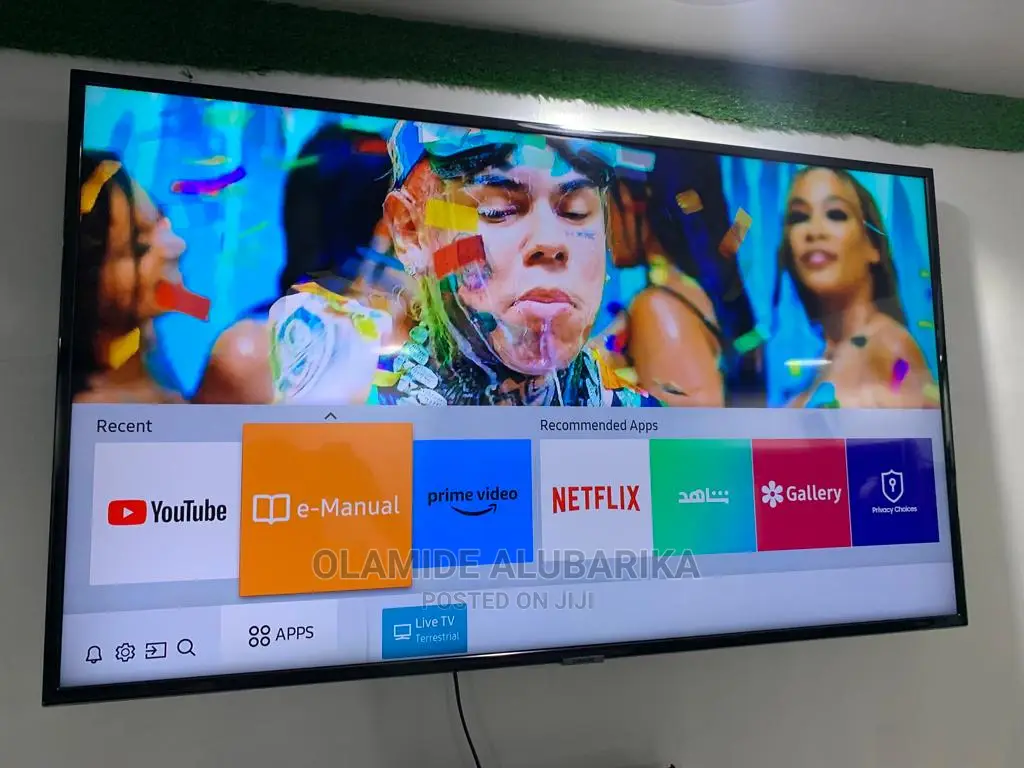 Samsung 43ru7100 43-Inch Ultra HD Smart LED TV