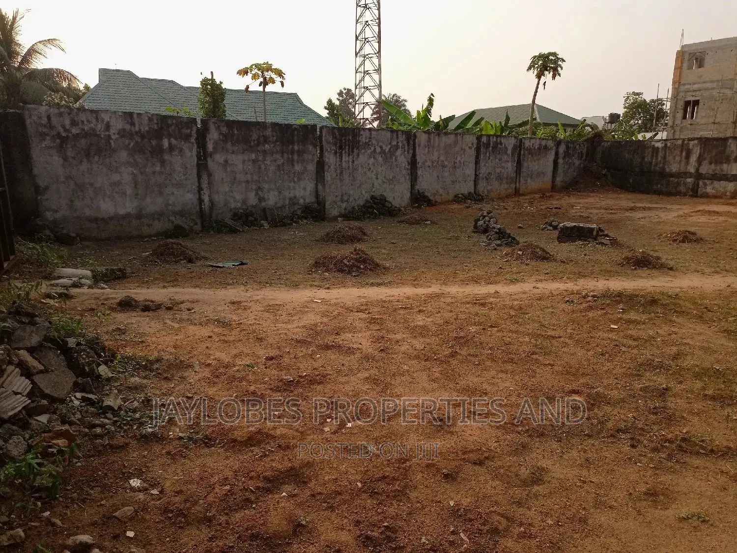 3bdrm Block of Flats in Miracle Estate, Obio-Akpor for Sale